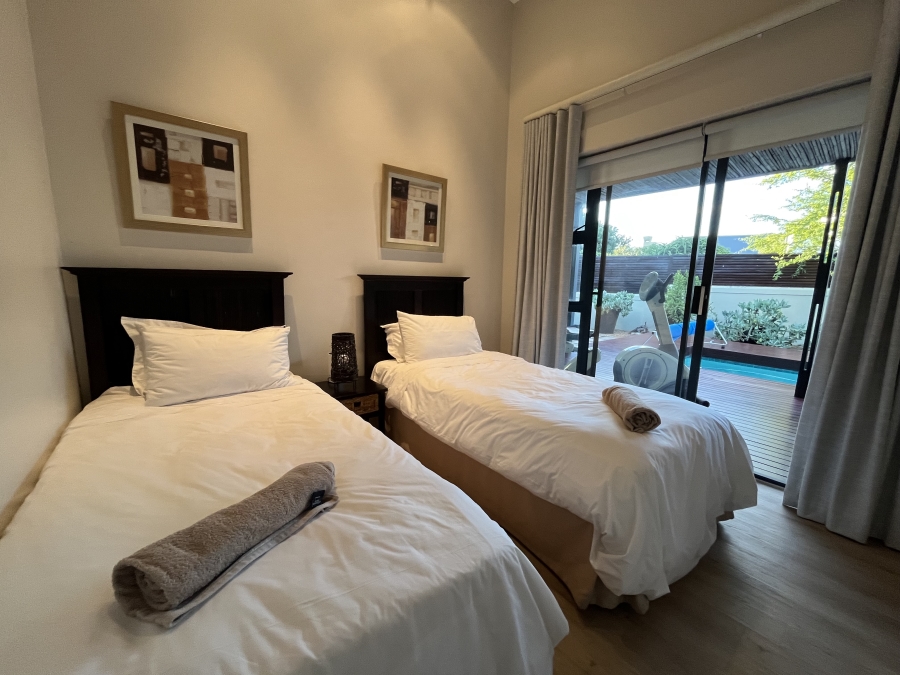 To Let 3 Bedroom Property for Rent in Atlantic Beach Golf Estate Western Cape